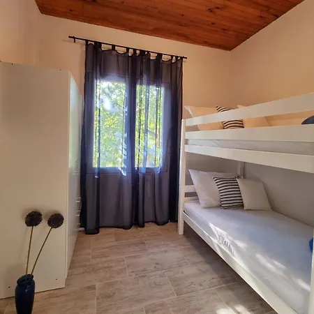 Long Term Rent Only - House With Unique Pool *