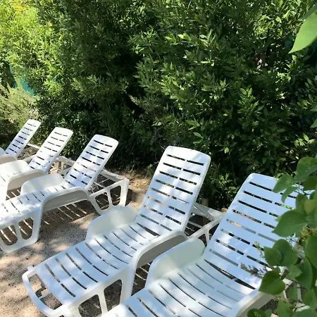 Long Term Rent Only - House With Unique Pool Feriehus