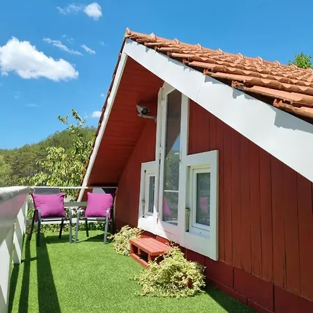 Long Term Rent Only - House With Unique Pool